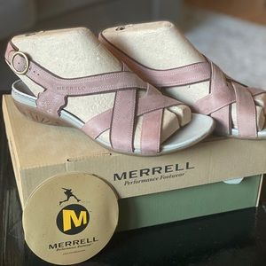 NWT Merrell Bassoon Sandals